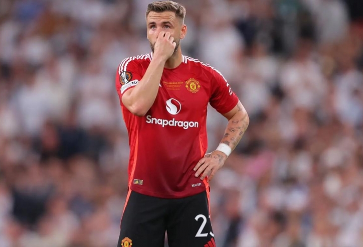 Luke Shaw nhận trách nhiệm